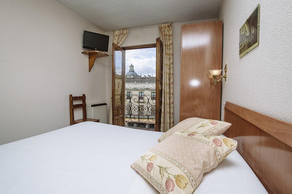 Hostal Plaza Ciudad-Rodrigo Exteriér fotografie